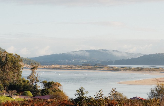 Holiday Home 'Lar De Mar' with Sea View, Private Terrace and Wi-Fi