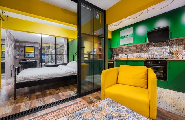 Flat w Jacuzzi and Backyard 6 min to Kadikoy Coast