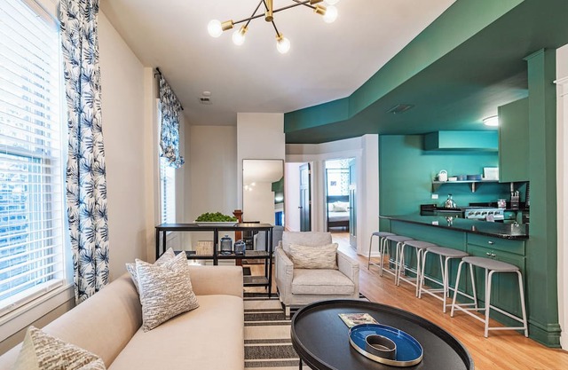 Lucky Green - A Bold 9BR/5BA w/Parking by Wrigley