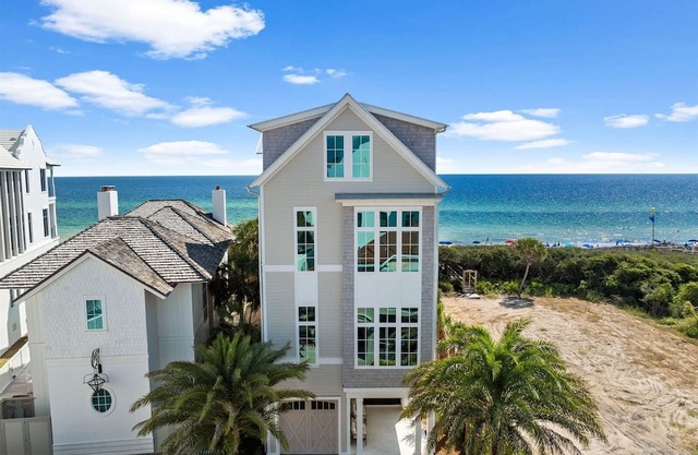 NEW GULF-FRONT STUNNER! Game Room, Private Pool, LSV, Bikes! Sleeps 20!
