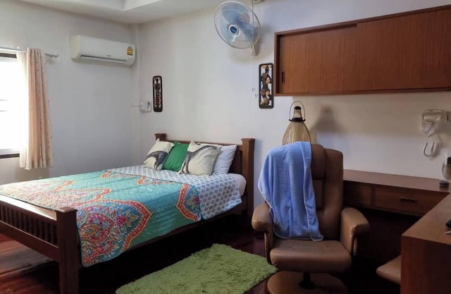 Creativitea 1 air purifier-Pet friendly w balcony