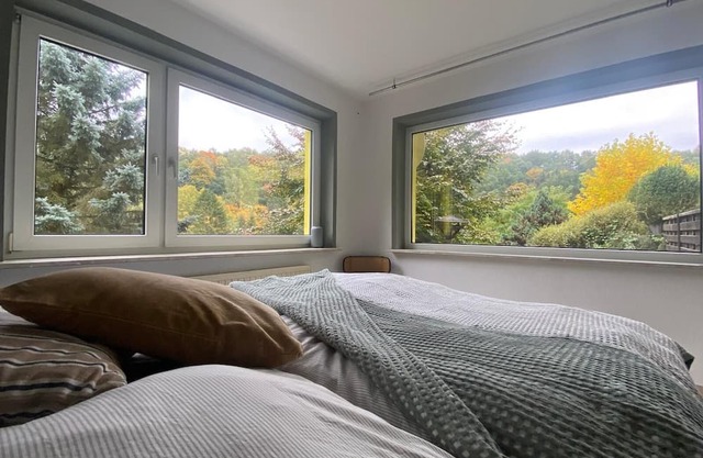 Magnolia Ferienwohnung mitten in Grünen mit Terasse und Sauna