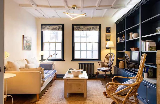 Easter Cottage - Central Rye, Effortless Chic! | Pass the Keys