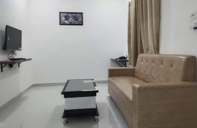 One Bhk Near AIG Hospital Gachibowli