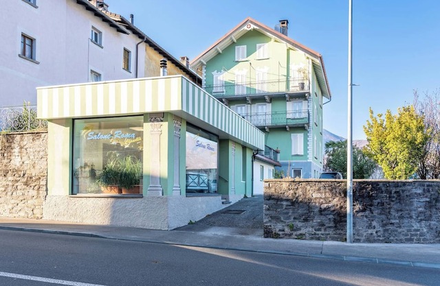 Unique Losone Apartment