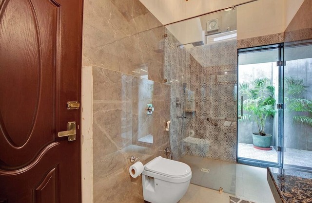 Modern 5BHK Villa with Private Pool, Bonfire Area & Mountain Views