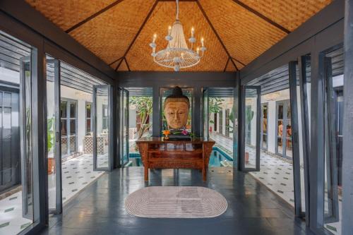 菲斯之城--曼谷泳池别墅