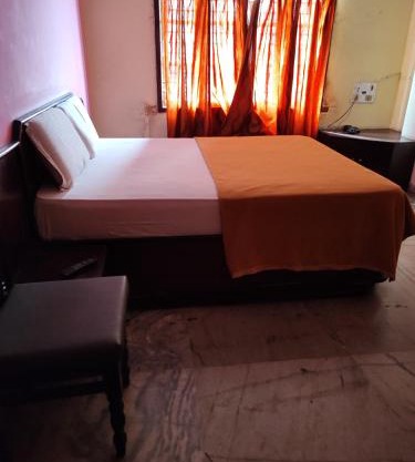 Navaratna International