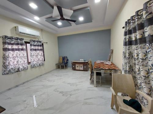 GRUHAM ,Guest House ,Happy Place For Family Stay